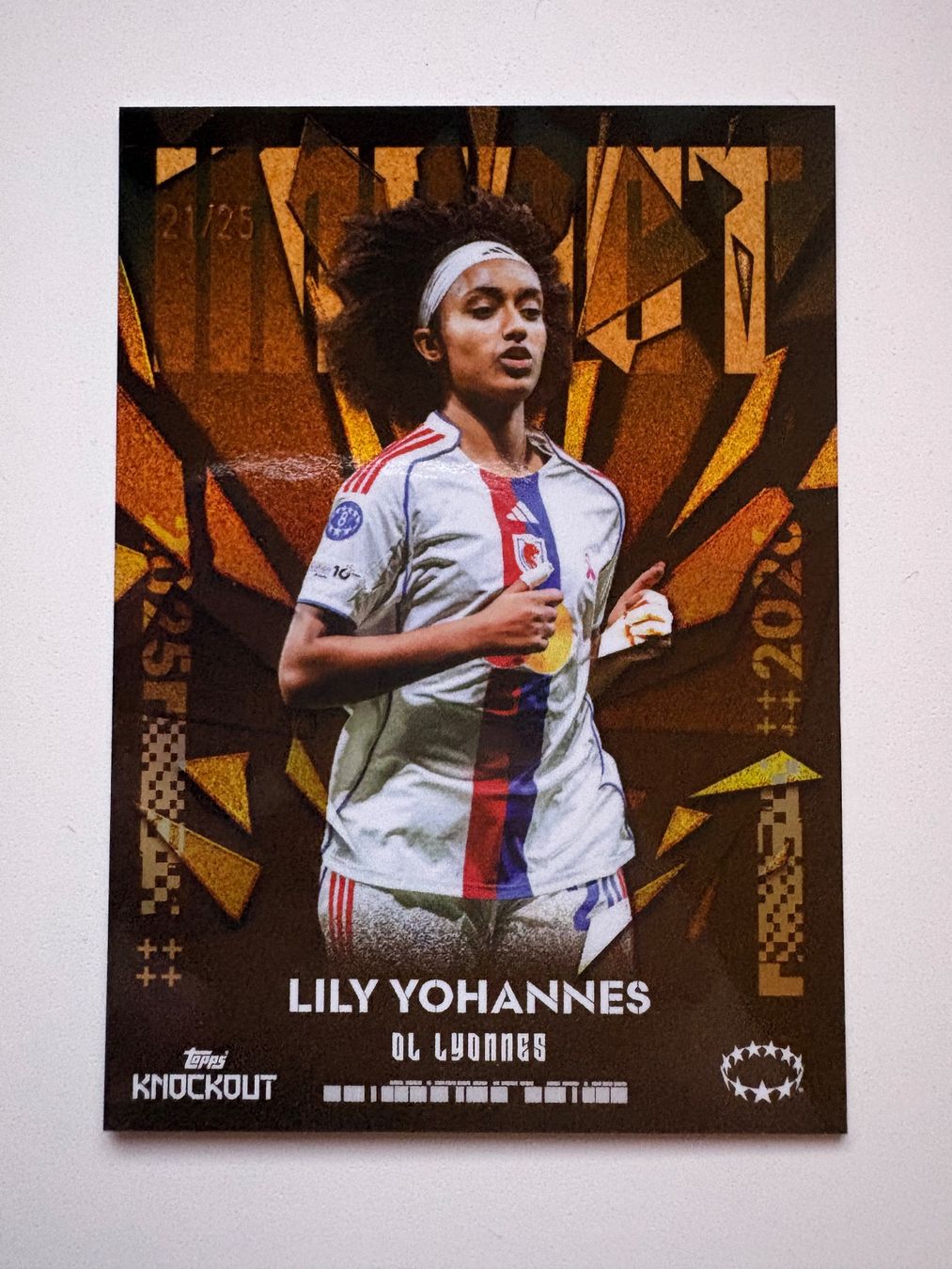 Topps Carte collezionabili: Topps Knockout UWCL Lily Yohannes /25 – Nuovo (secondo la descrizione) da Kiesen venduto da jan_siegenthaler