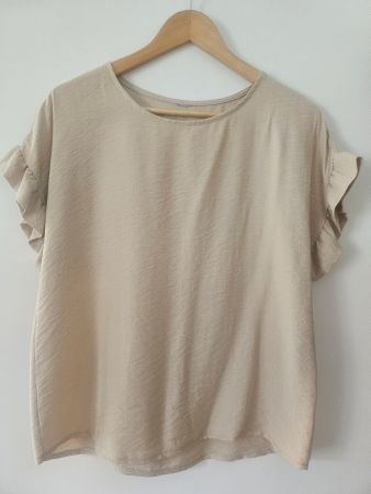 Damenbluse, Beige/Sand mit Volantärmeln, lockerer Schnitt