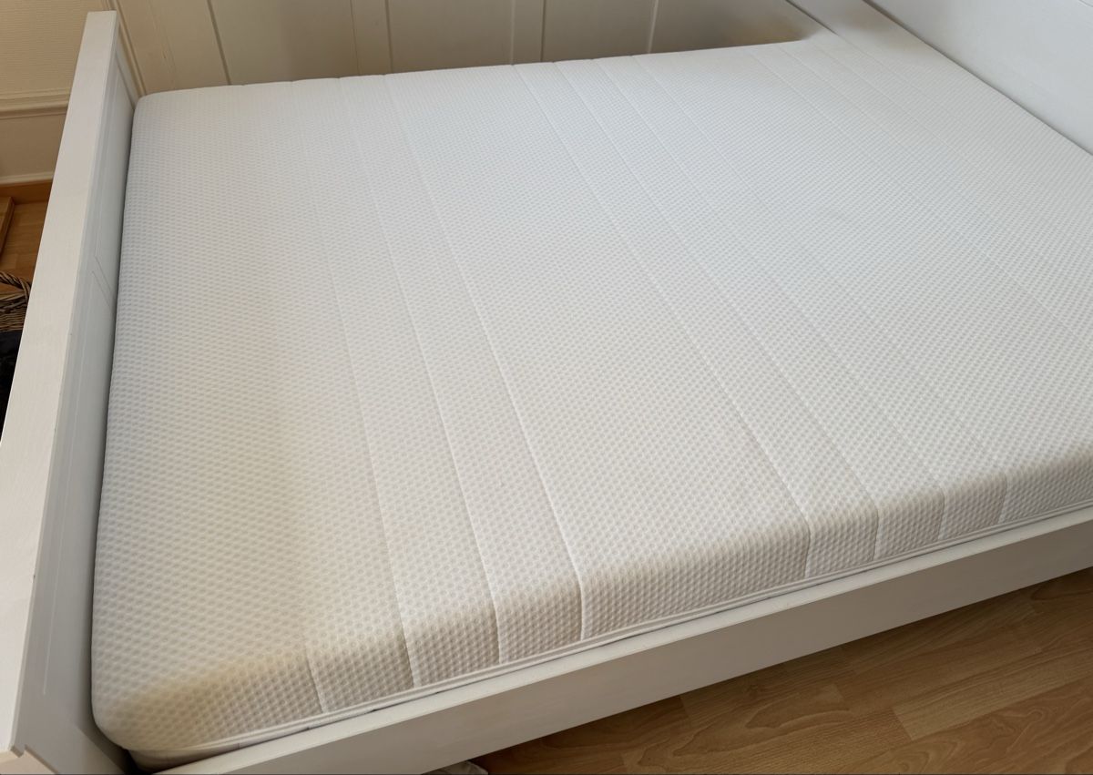 Matratzen: Matratze Ikea 200/140 – Gebraucht aus Wädenswil von Heimeli21