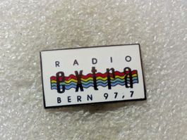 Ansteckpin 187: Radio Extra Bern