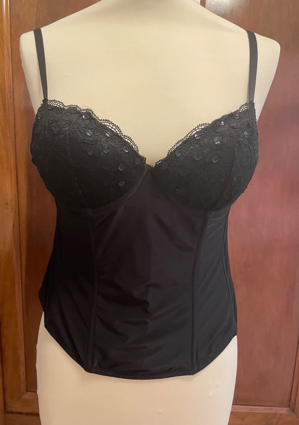 Beldona Altra biancheria intima: Corsage Beldona 75B – Nuovo (secondo la descrizione) da Lausanne venduto da Lou__