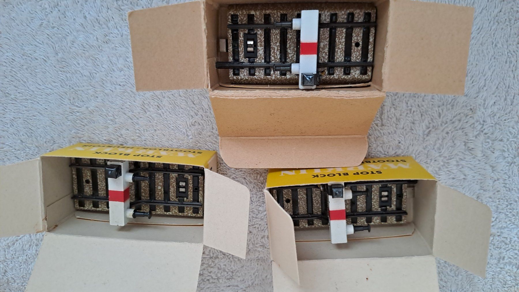 Märklin Modellini di ferrovie: Märklin 7191 12 Prellböcke H0 / 19 – Usato da Winterthur venduto da Riebeli333 3