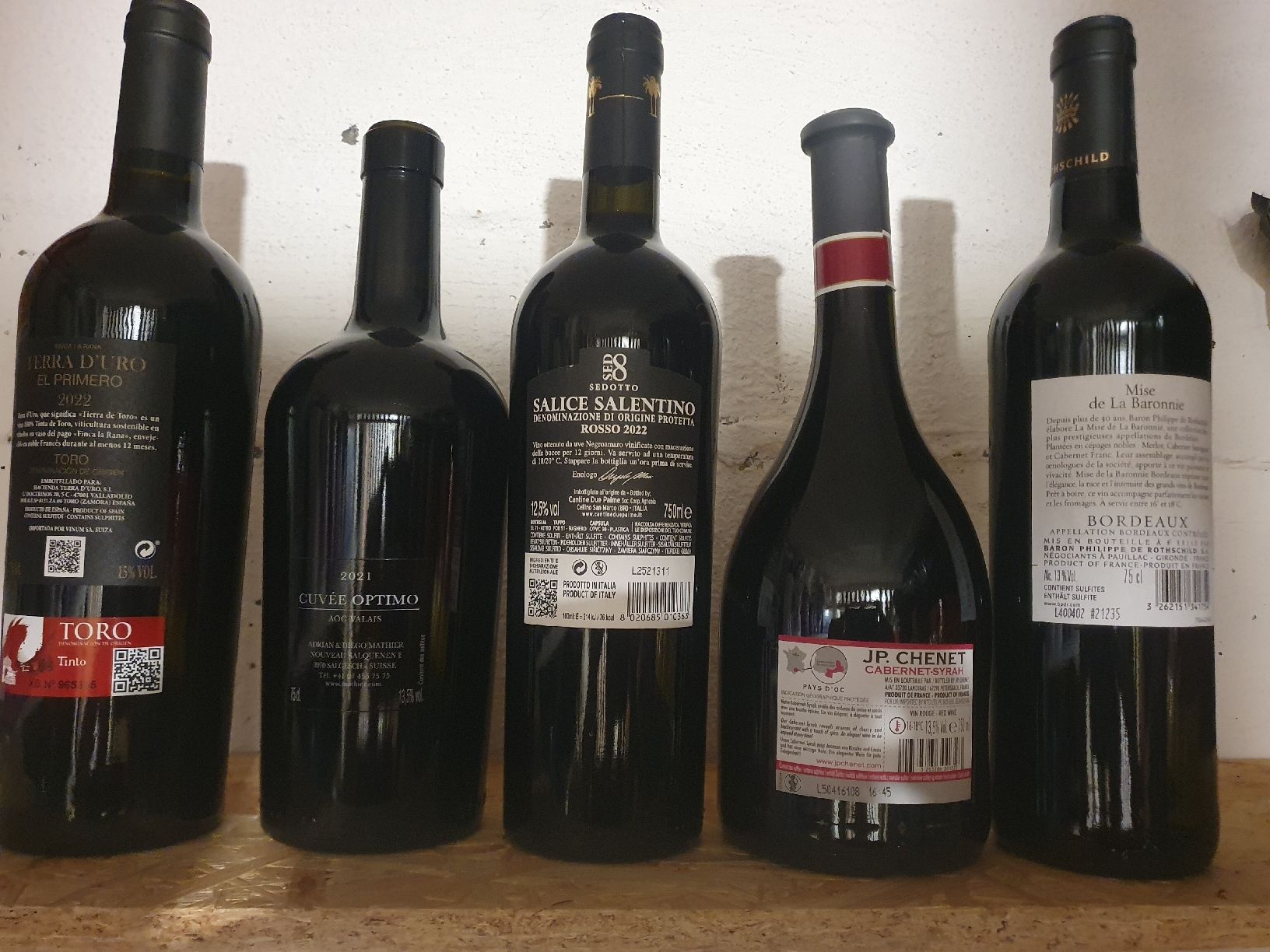 Wein: 5 Flaschen Wein – Gebraucht aus Belp von Liacheyenne 1