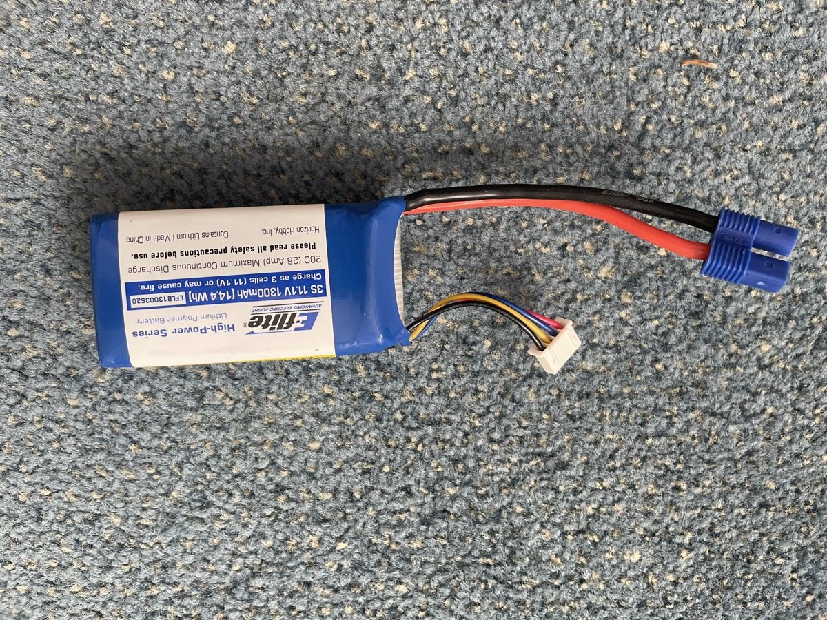 Batterie, Caricabatterie & Alimentatori: Akku 3s 1300 mAh – Usato da Jonschwil venduto da luc_b792