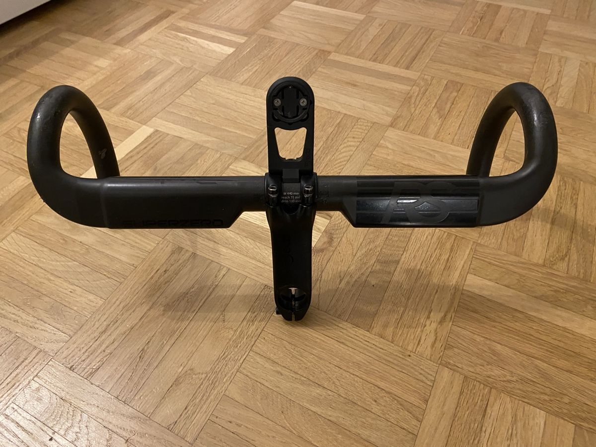 Vélos: Deda superzero rs und Vorbau – D'occasion à Bellikon par Ytony0