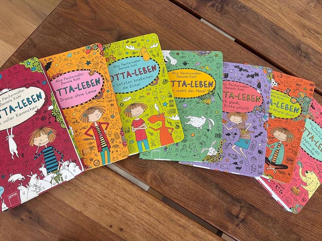 Libri: 7 Bücher Lola-Leben – Usato da Zug venduto da Ruby