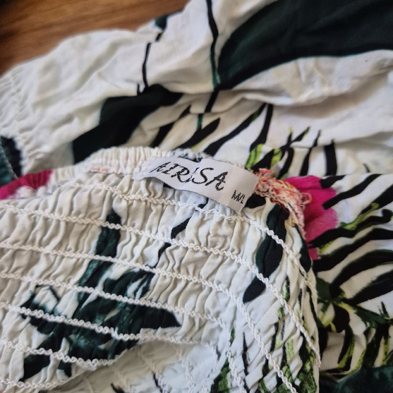 Robes: robe  – D'occasion à Genthod par Lenas9 1