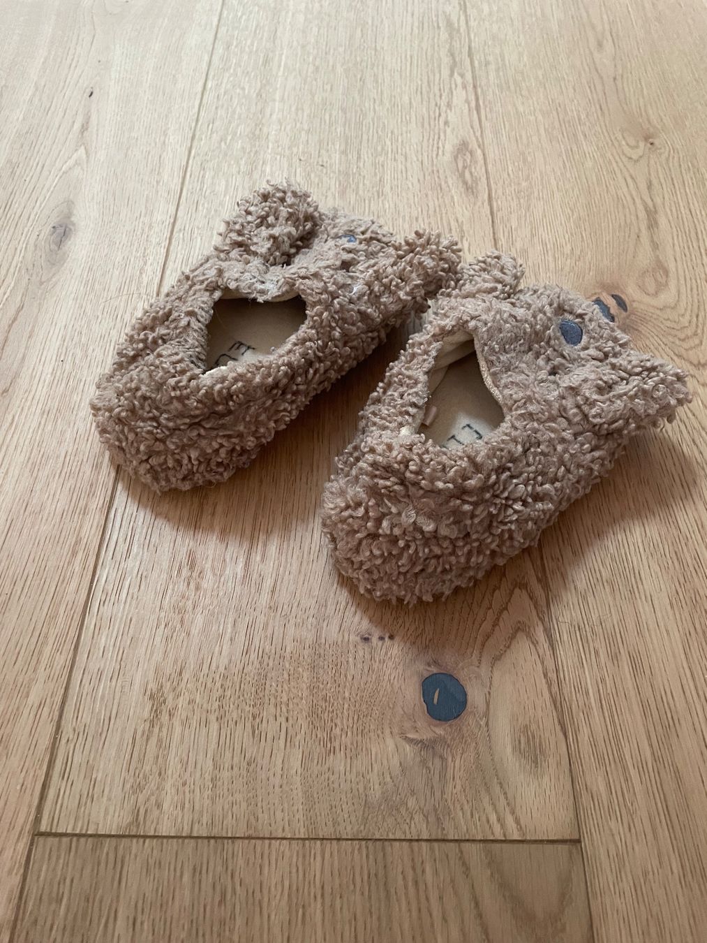 Scarpe per ragazzi: Hausschuhe – Usato da Fislisbach venduto da arse 1