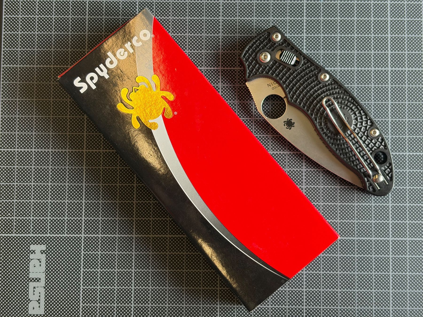 Spyderco Zubehör: SPYDERCO MANIX 2 C101PBK2 – Gebraucht aus Flums von alpine.fieldnotes 2