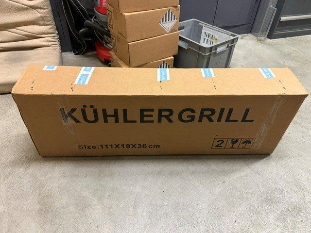 Mercedes-Benz Alle Autoersatzteile: Kühlergrill Panamera – Neu und originalverpackt aus Pratteln von KEPRA 4