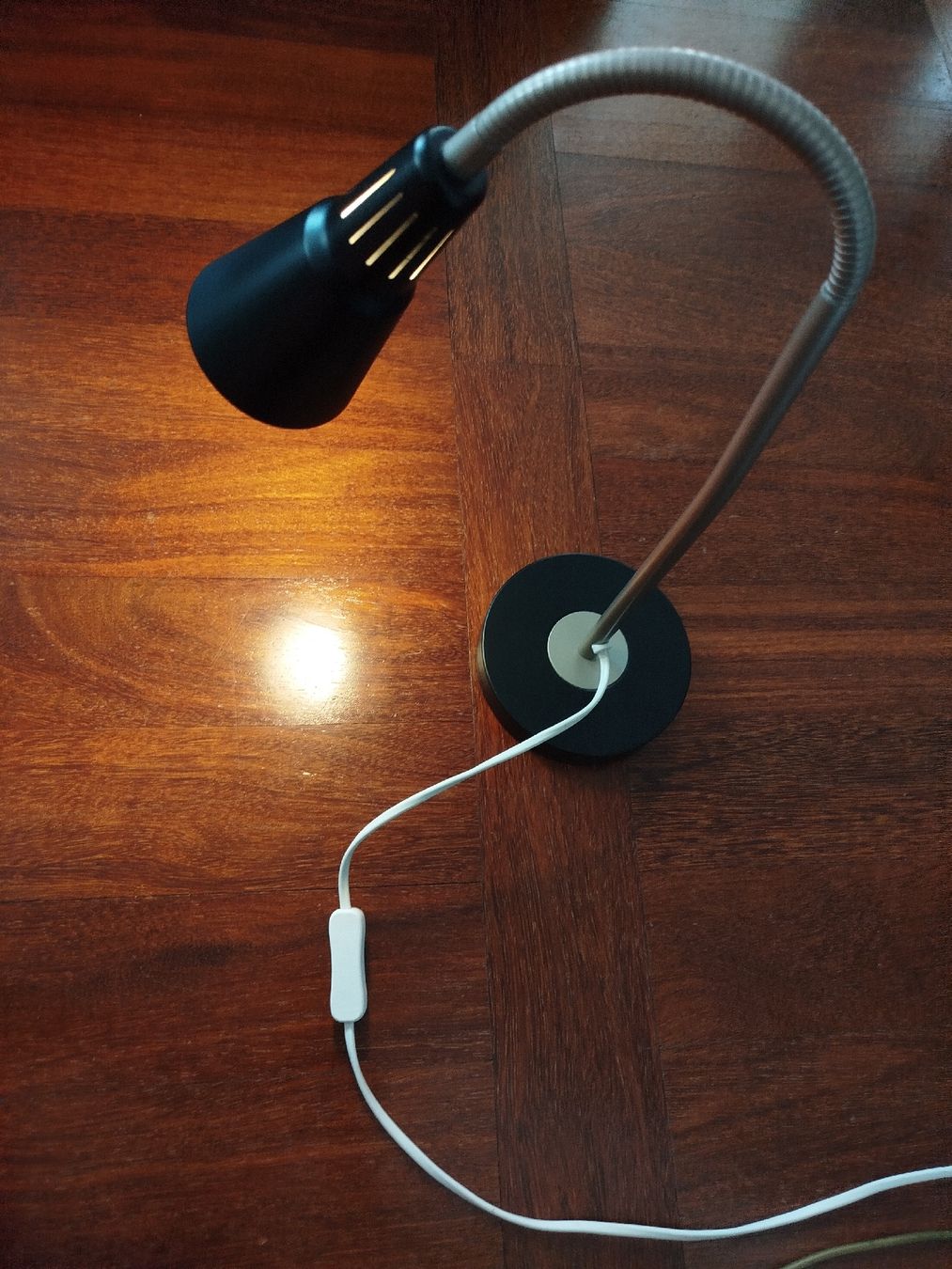 Ikea Lampes: Tischlampe von Ikea – D'occasion à St. Gallen par jbu_ns6v
