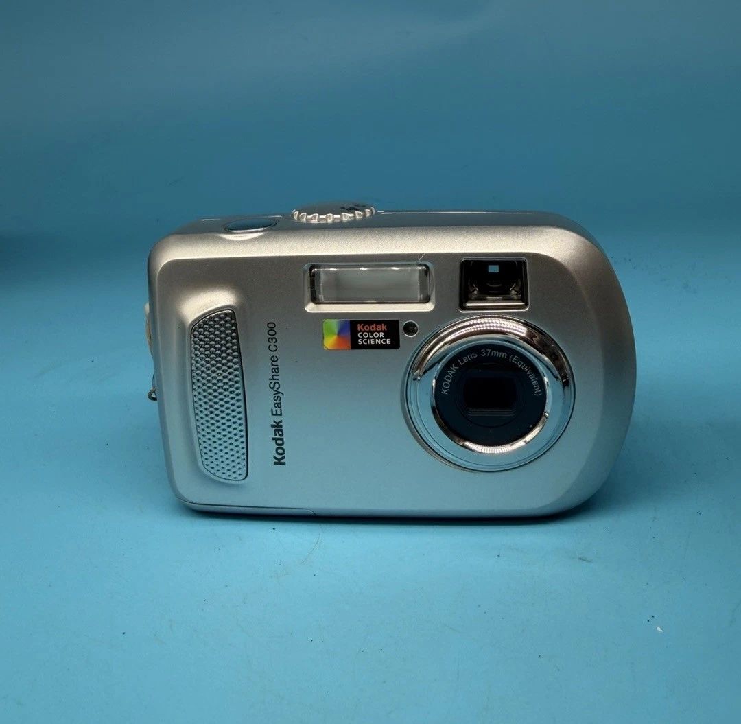 Kodak Appareil photo: Kodak EasyShare C300 3.2MP Digital Camera – D'occasion à La Chaux-de-Fonds par Honit.ch