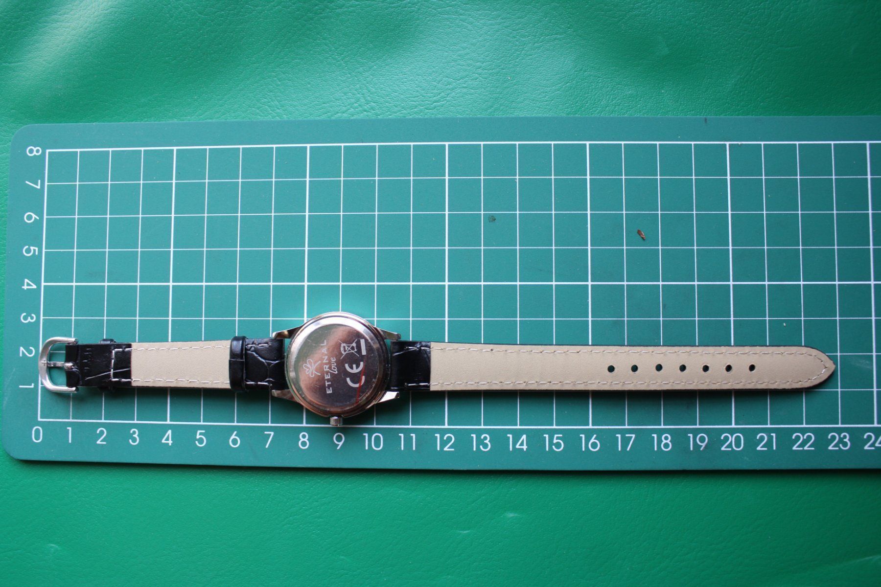 Orologi: eternal love uhr – Nuovo (secondo la descrizione) da Laupen BE venduto da Gufi57 3