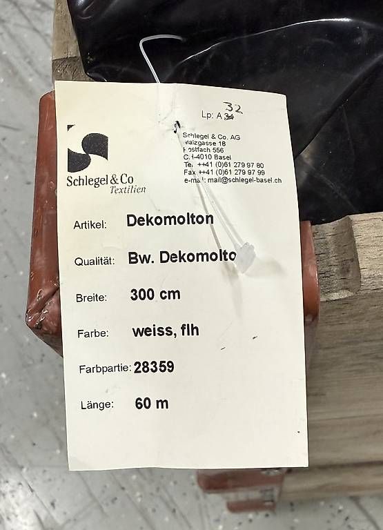 Tutte le decorazioni: Schlegel Dekomolton weiss, 3 Meter breit, NEUWARE – Usato da Rüti ZH venduto da Philippek 1