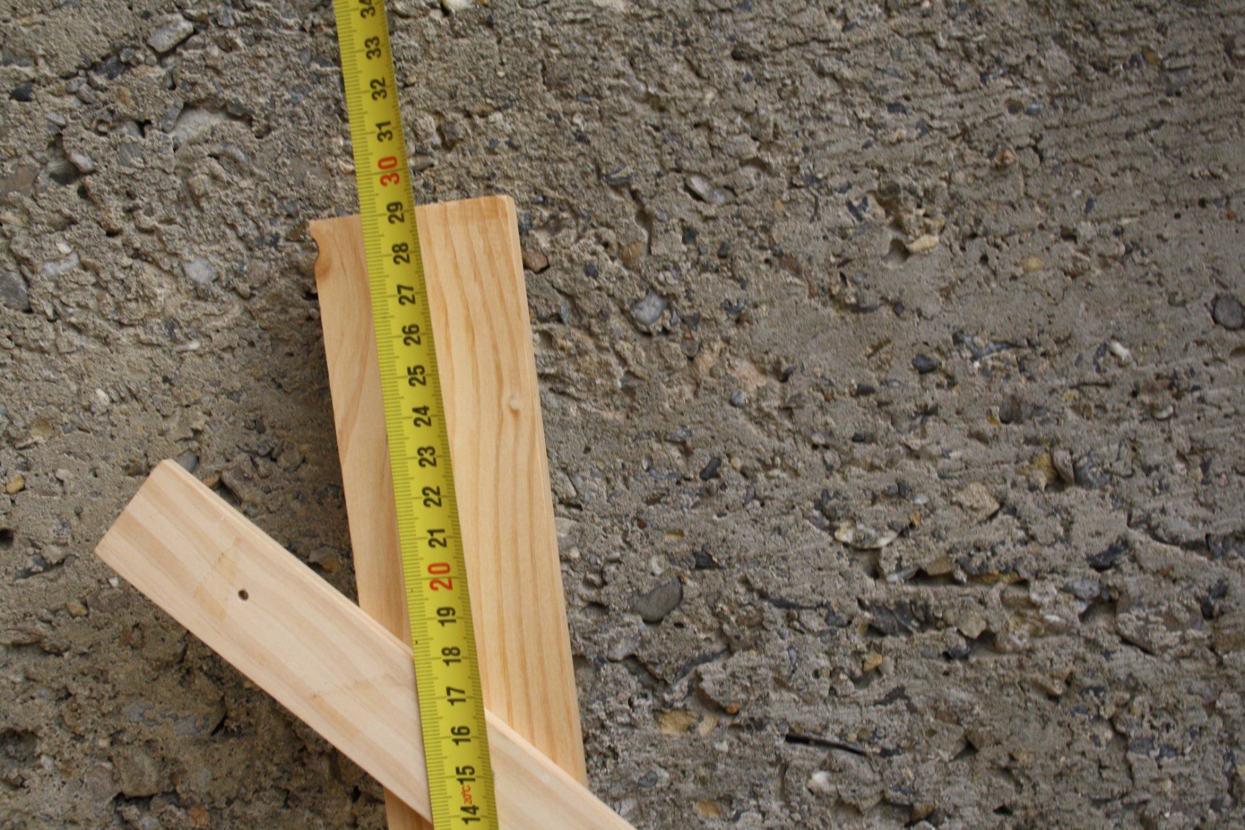 Uhren: SANDUHR  HOLZ SANDUHR TIMER – Gebraucht aus Wauwil von Pneuedy 5