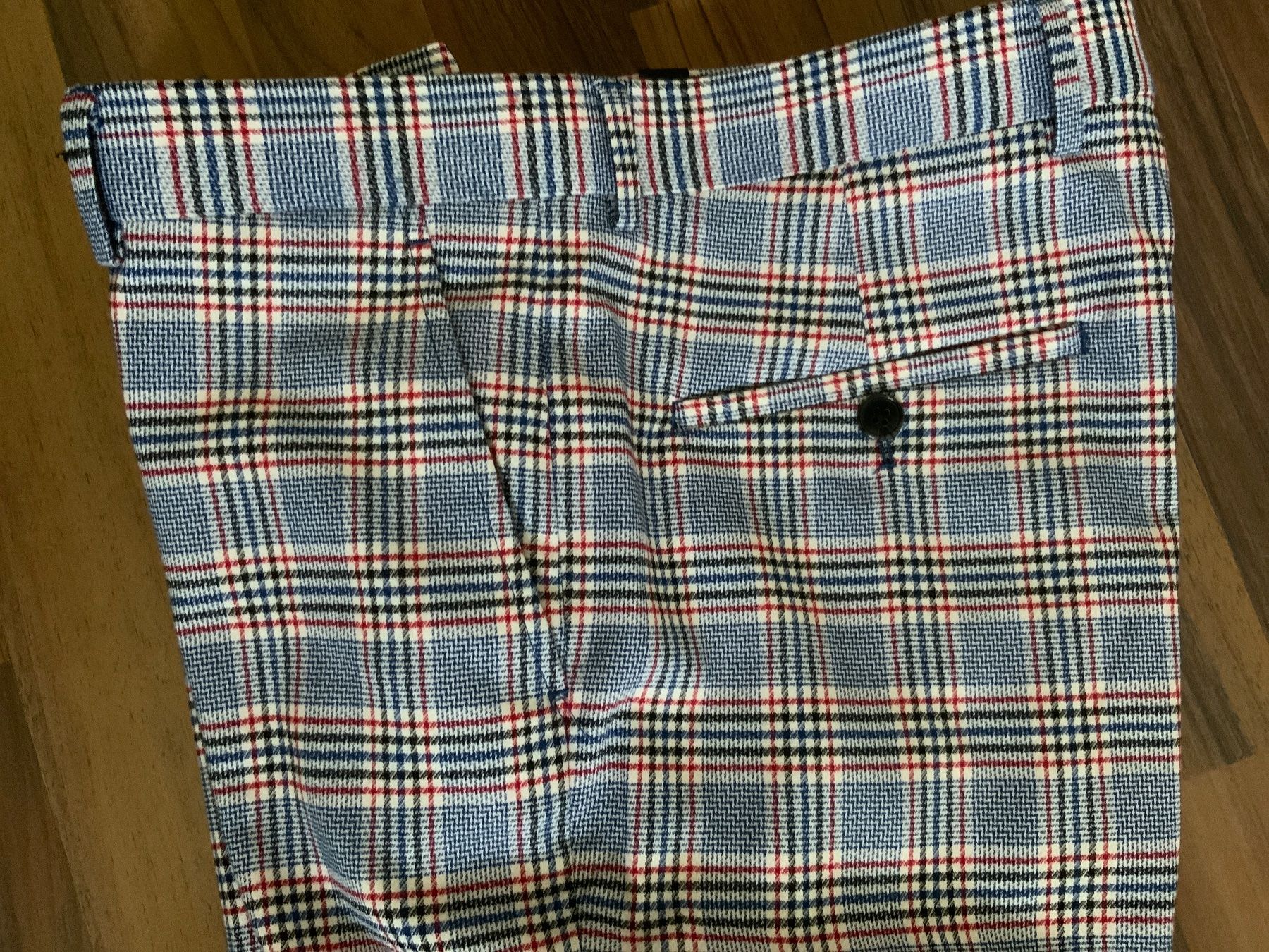 Pantaloni: Herrenhose Gr 46 – Nuovo e nell'imballaggio originale da Langnau am Albis venduto da Judithsebi 1