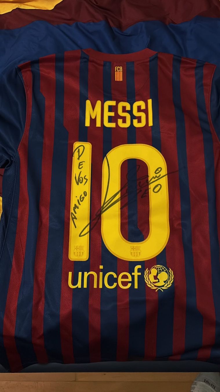 Nike T-Shirts: T-SHIRT LIONEL MESSI SIGNED!!! – Neu (gemäss Beschreibung) aus Melano von emm_m2jq