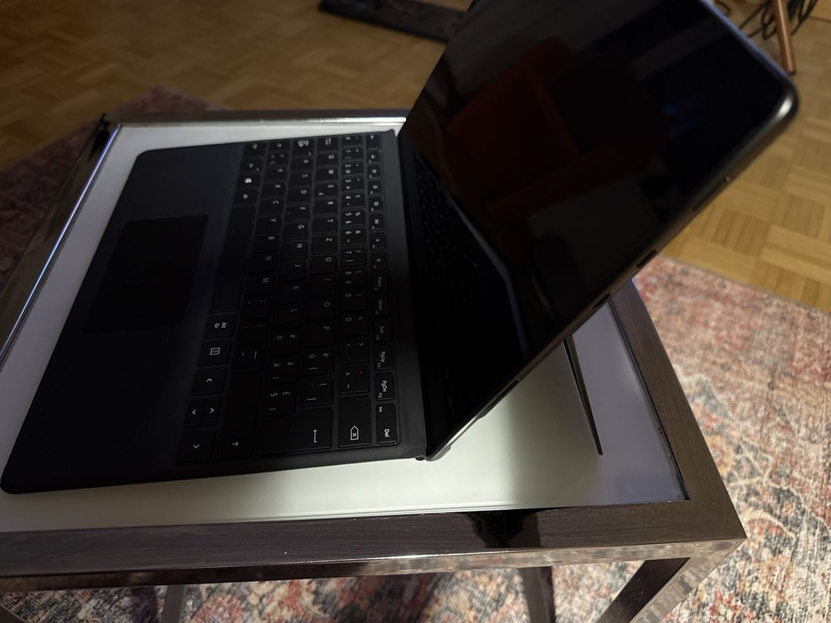 Microsoft Tablet PC: Microsoft Surface Pro 8 | Intel i7 | 16 GB RAM | 512 GB SSD – Usato da Zürich venduto da max_kn88 2