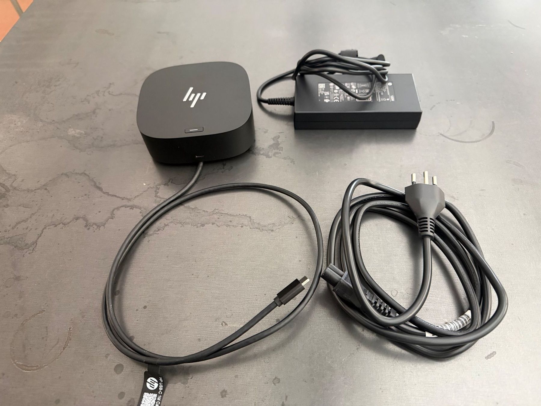 Hewlett Packard Docking station: HP USB-C Docking Station G5 mit Garantie – Usato da Winterthur venduto da Glider01