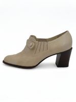 Bally Vintage Button Detail Pump EU 39 Beige