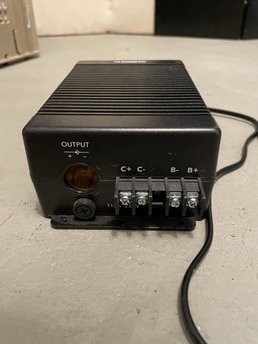 Elektronikbauteile: Dometic MPS 50 Netzgleichrichter – Gebraucht aus Bern von nat_s7dl 1