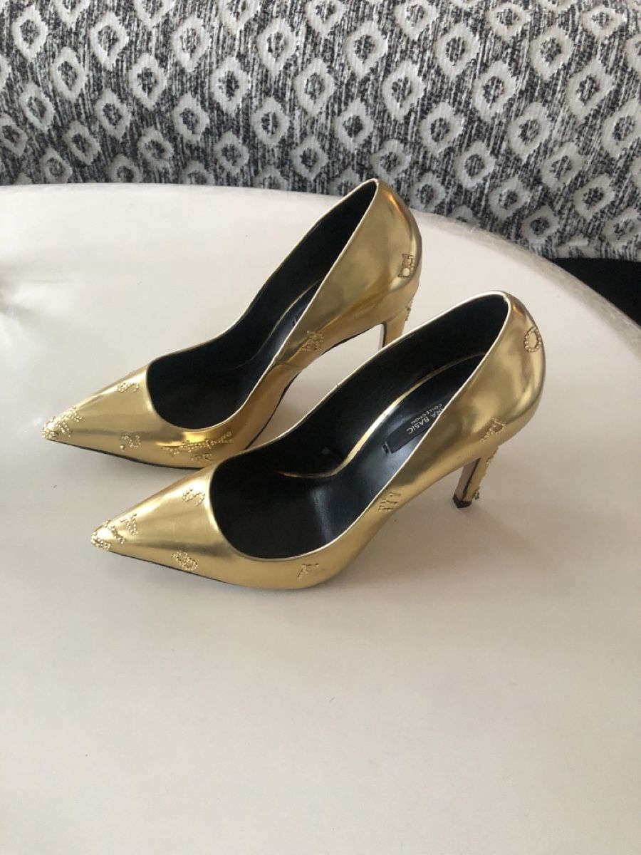Zara Damenschuhe: escarpins Zara – Gebraucht aus Versoix von wen_75xm
