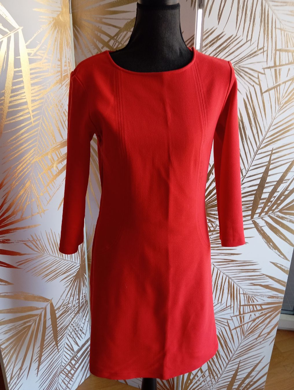 Vestiti: Schöner rot Kleid, gr. 36 – Nuovo (secondo la descrizione) da Zug venduto da Marika33