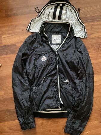 Moncler