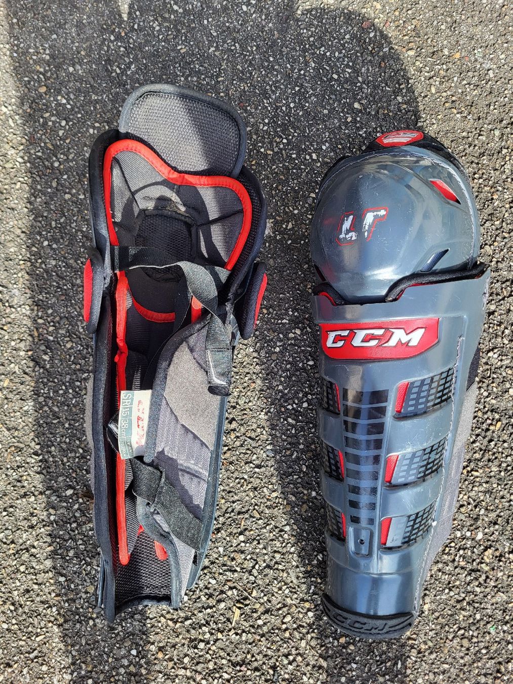 Bauer Schutz & Schoner: Eishockey Ausrüstung – Gebraucht aus Rothrist von pat_bl87