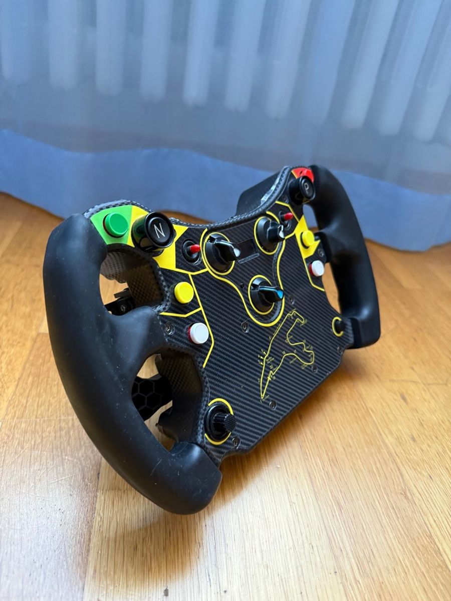Fanatec Manettes: Fanatec McLaren GT3 Wheel Xbox – D'occasion à Muri b. Bern par sab_2gz7 2