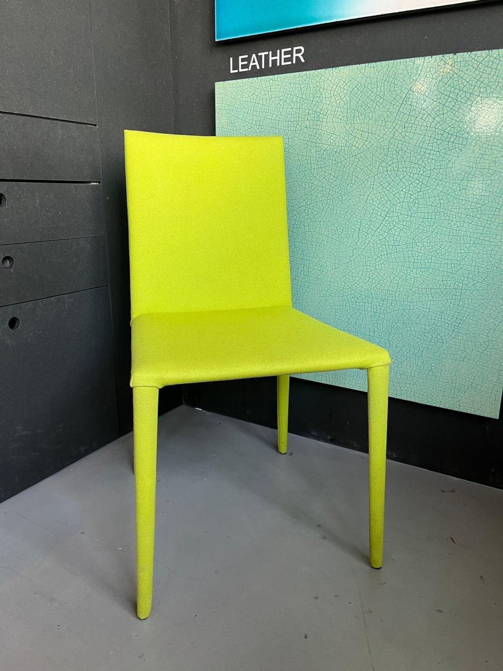 Arper Chaises: Arper - Sedia Norma H85 Vierfuss – D'occasion à Horn par Ruf_Des 1