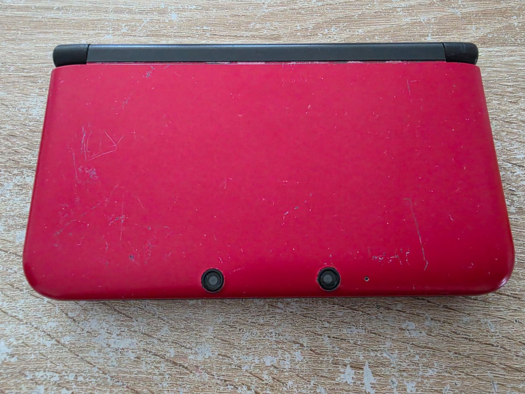 Nintendo Console: Nintendo 3DS XL in rot – Usato da Sempach venduto da Knuckles17 6