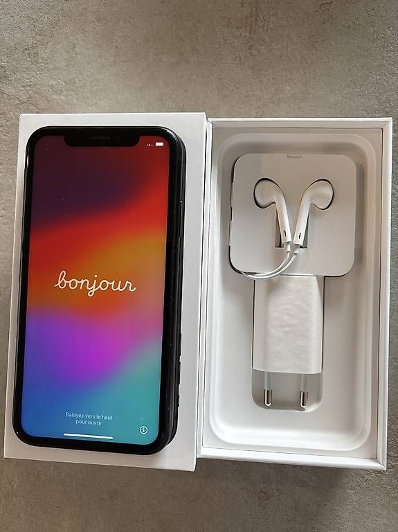 Apple Portables: iPhone XR  64Gb  noire – D'occasion à Vessy par ongaros