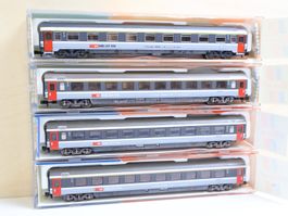 ROCO 4 x SBB Personenwagen "grau" - Spur N - Set 24242/24275