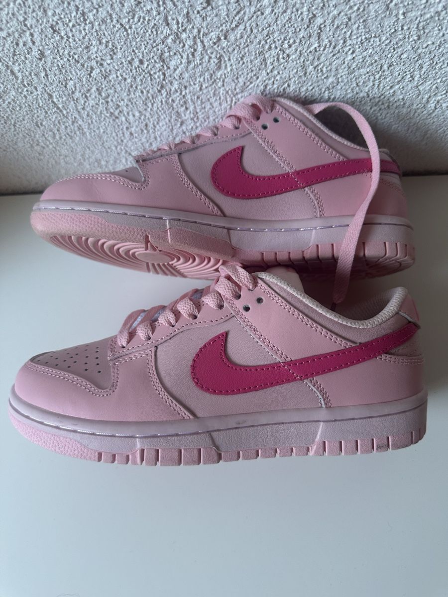 Nike Scarpe da donna: Nike Dunk Low Triple Pink – Nuovo e nell'imballaggio originale da Appenzell venduto da K.brei 2