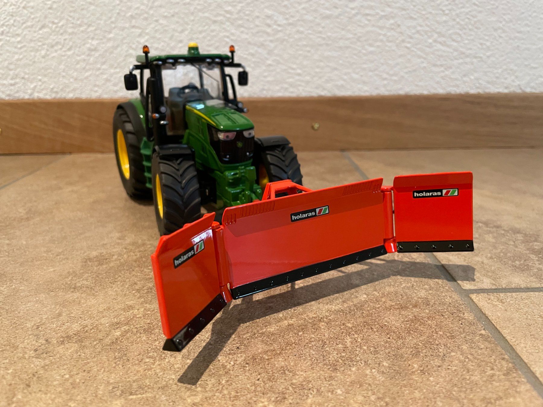 John Deere Trattori: SIKU John Deere 6210R mit Holaras – Nuovo e nell'imballaggio originale da Kreuzlingen venduto da Stefan1150 3