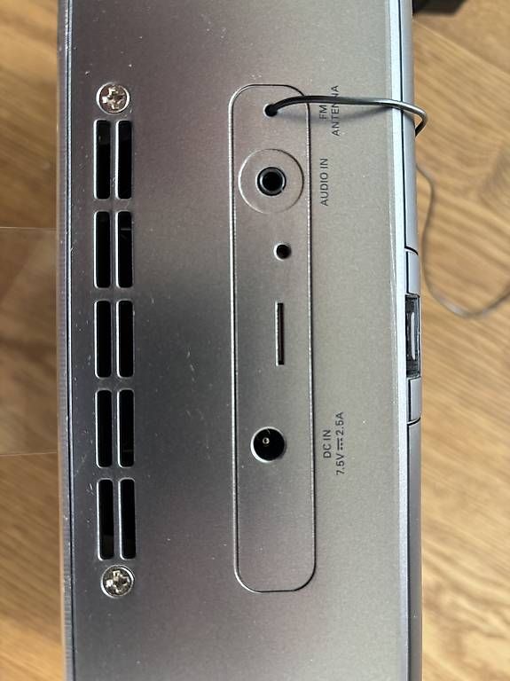 Philips Radios: Philips Dtb297/10 / Radio / DAB+ / Bluetooth / Lightning – Gebraucht aus Pfäffikon ZH von dividis 3
