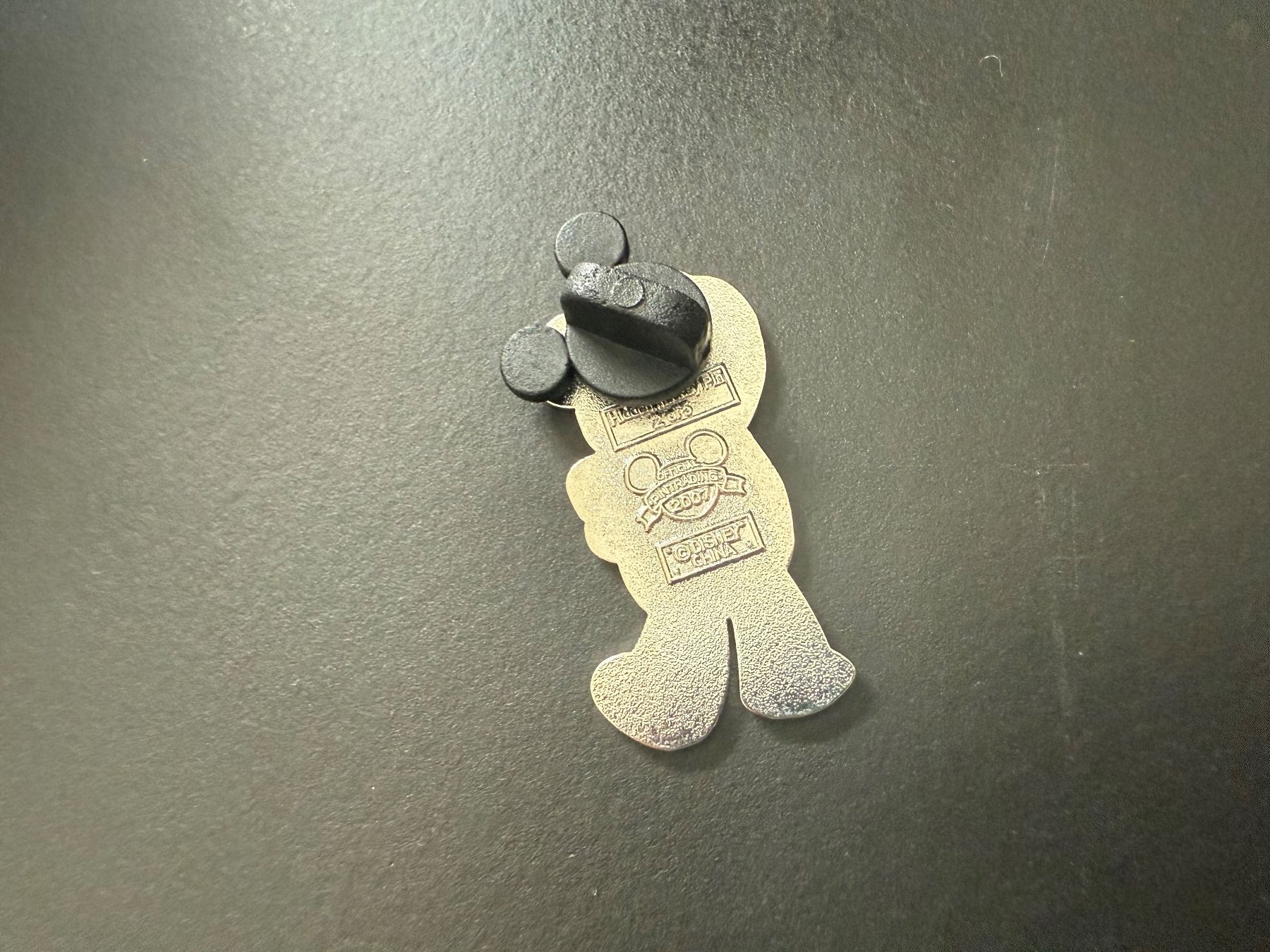 Plaketten & Abzeichen: Pin Original Disney Teddy Bear Bär – Gebraucht aus Galgenen von rub_f6kh 1