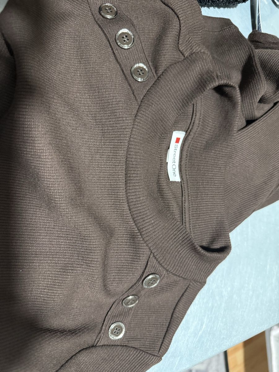 Vestiti: Kleid street one – Usato da visp venduto da Kmemo1 3