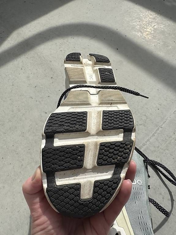 Scarpe da uomo: Cloudmonster 2  – Usato da Biberstein venduto da gummiente01 1