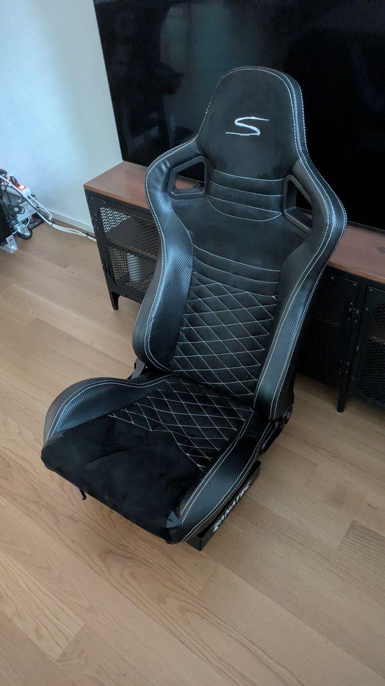 Chaises: Simracing Sitz von Speedmaster – D'occasion à Schaffhausen par eXperience_XX