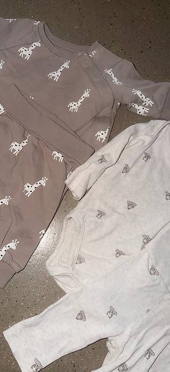 Lotti & Set di vestiti: H&M 2 Sets Gr.50 & Gr.56 – Nuovo e nell'imballaggio originale da Dierikon venduto da san_9tc9 3