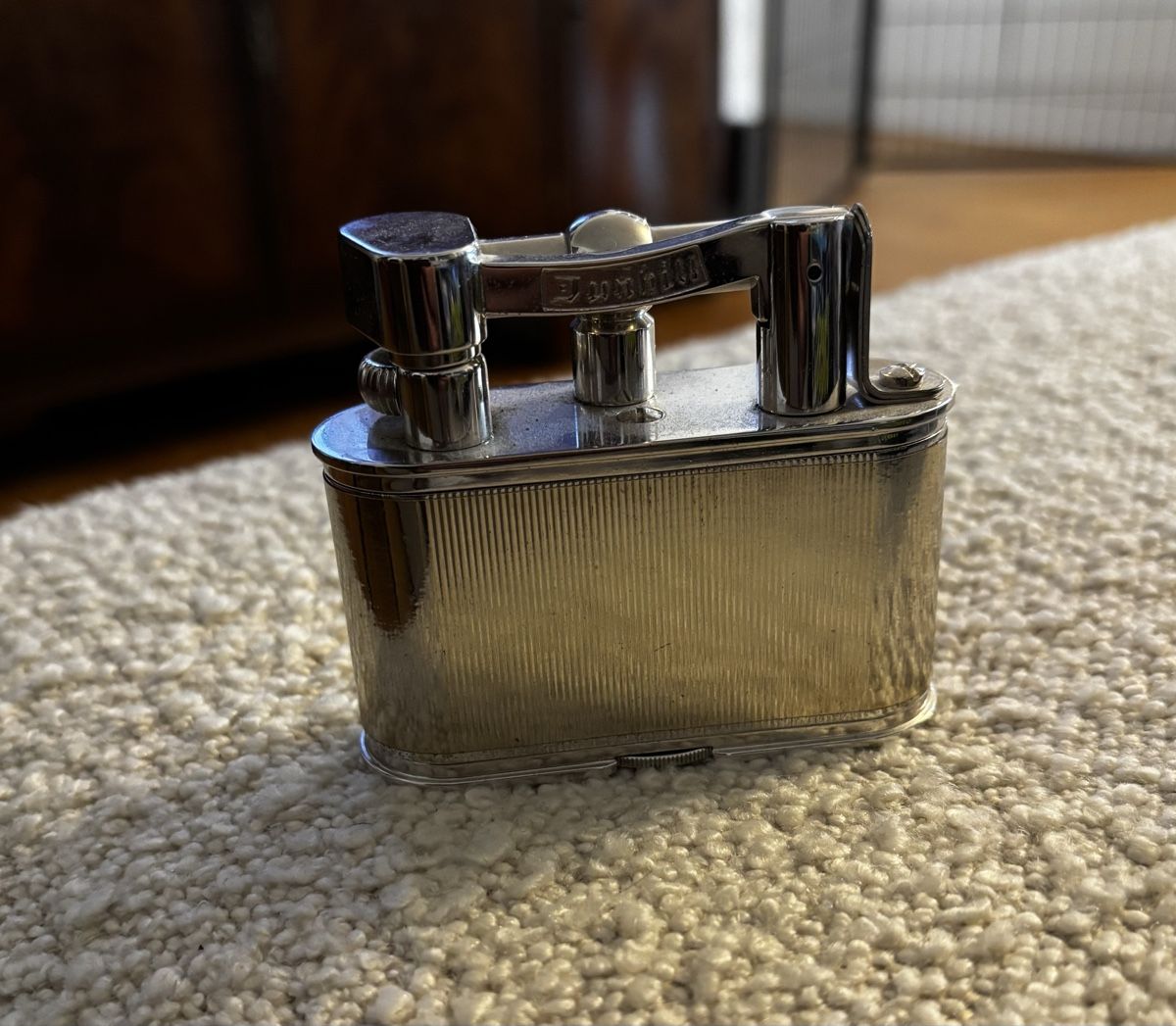Dunhill Accendini: Dunhill gross Tisch Lighter – Usato da Wädenswil venduto da Milan1977 1
