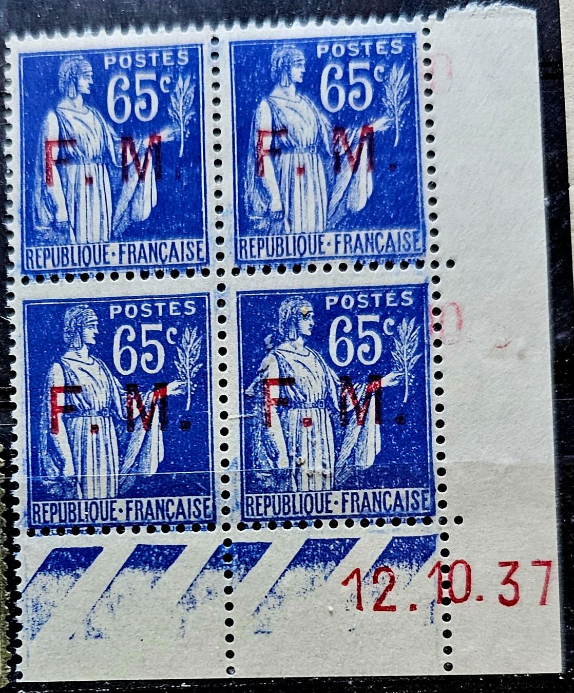 Tutti i francobolli: FRANCE bloc FM coins datés 1937 – Nuovo (secondo la descrizione) da Les Valettes venduto da Nuba1