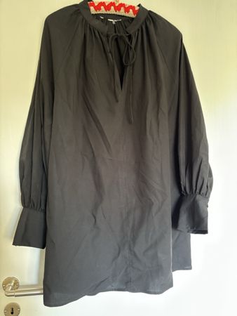 Kleid schwarz. Gr. M