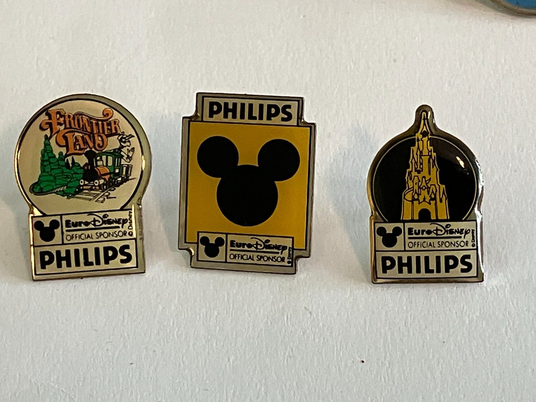 Placchette & Badge: 3 Pin Euro Disney Philips – Usato da Basel venduto da djwwpp