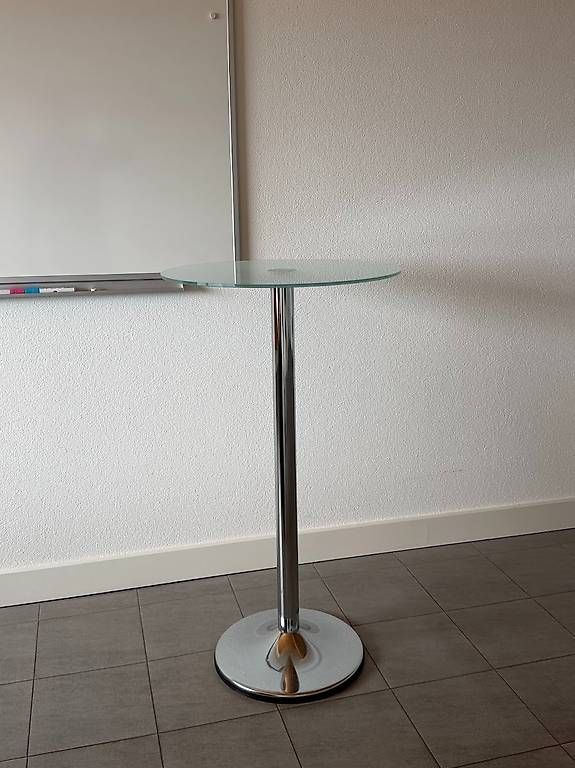 Tavoli: Hoher Glastisch / Stehtisch, Höhe ca. 110 cm – Usato da Studen BE venduto da Rufenacht