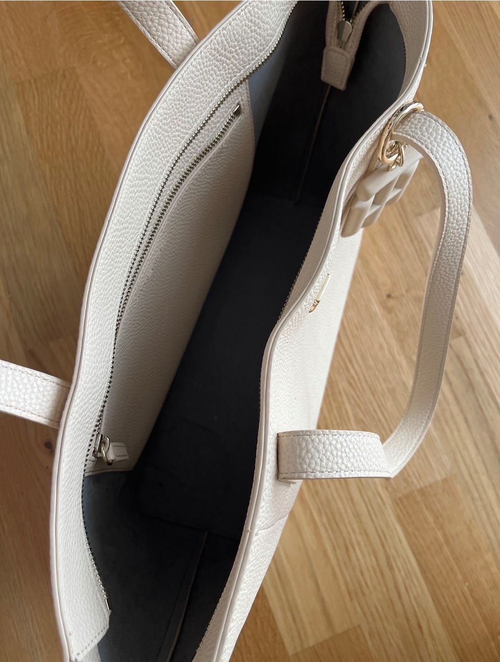 Tommy Hilfiger Borse da donna: Tommy Hilfiger Tote Bag – Usato da Uster venduto da alexandraklopfer 1