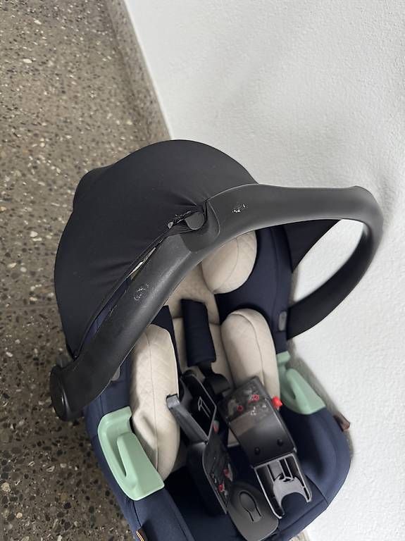 Kinderwagen: Kinderwagen Set ABC Design inkl. Babyschale  – Gebraucht aus Schindellegi von lau_h92g 3
