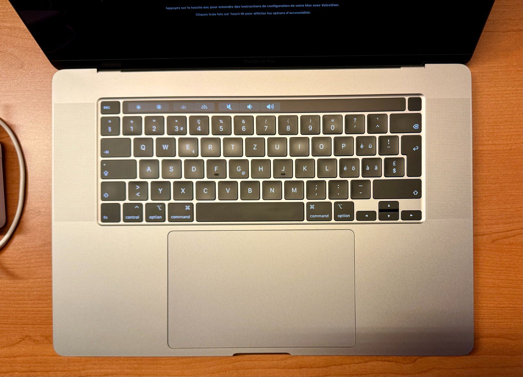 Apple Notebook: Apple MacBookPro 16'' Intel Core i9 8 cœurs à 2,3 GHz, 16 Go – Usato da Genf venduto da SALES2013SALES 1